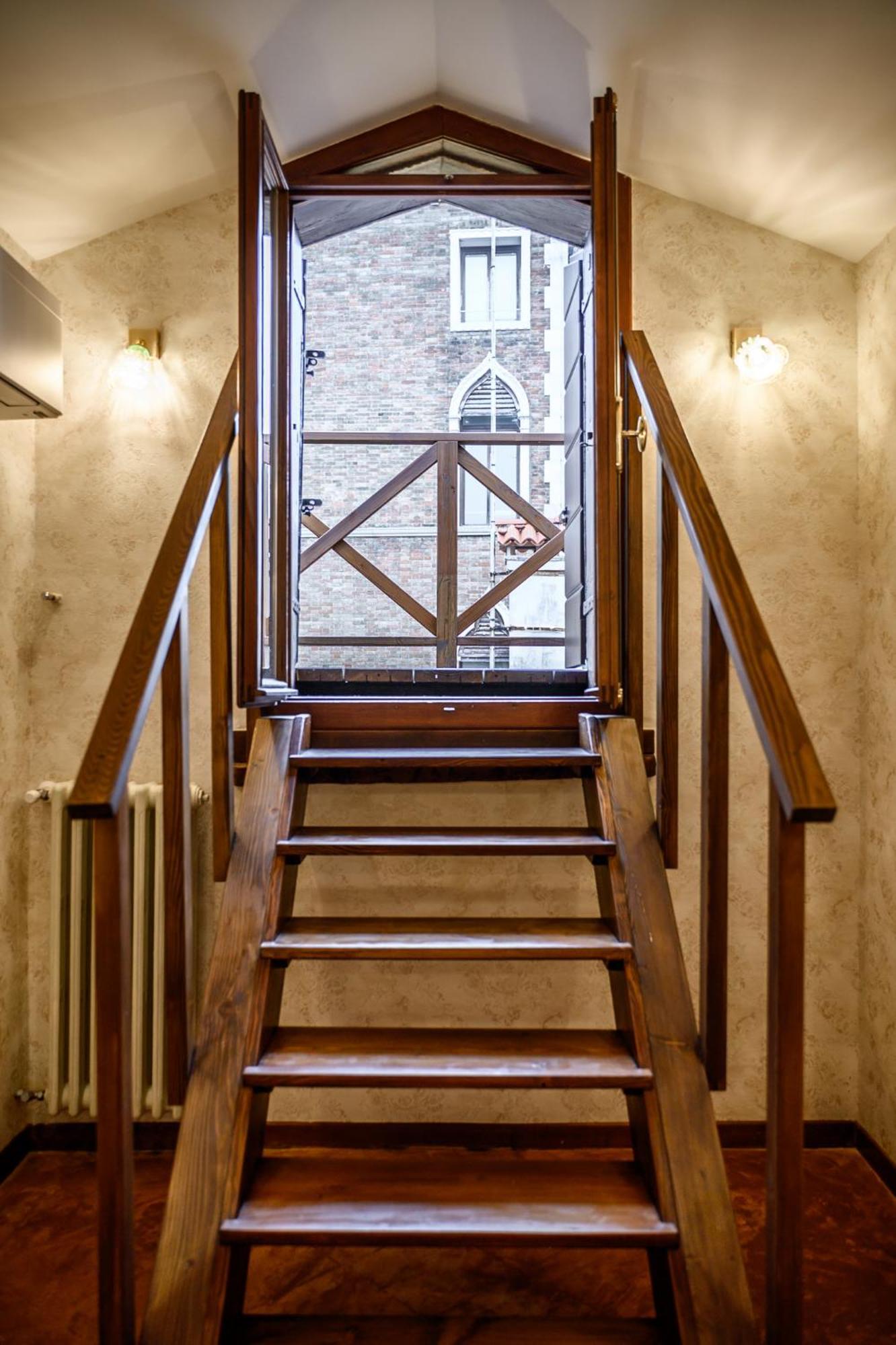 Ca Rialto 4122 - Luxury Terrace Apartment Venice Exterior photo
